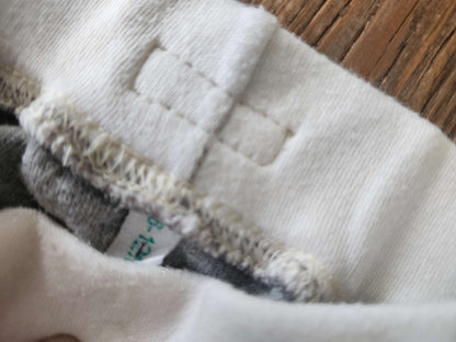 Organic Zoo, grey shorts / diaper cover, 6-12M, VGUC, Kids 9 Month (6-9M)