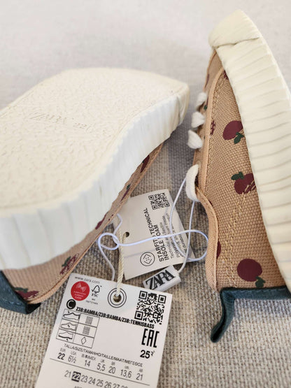 Zara apple sneakers, EUR 22 (size 6.5), NWT, Shoes 6.5 (Walkers:12-24 mth)