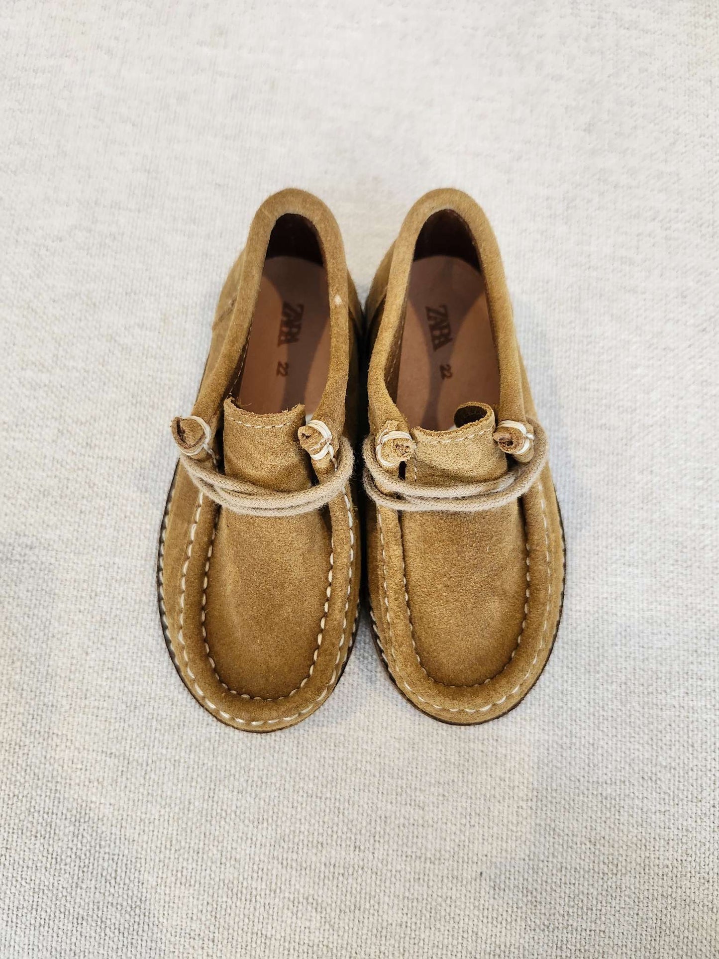 Zara, suede chukas, Size EUR 22 (US 6.5), NWOT, Shoes 6.5 (Walkers:12-24 mth)
