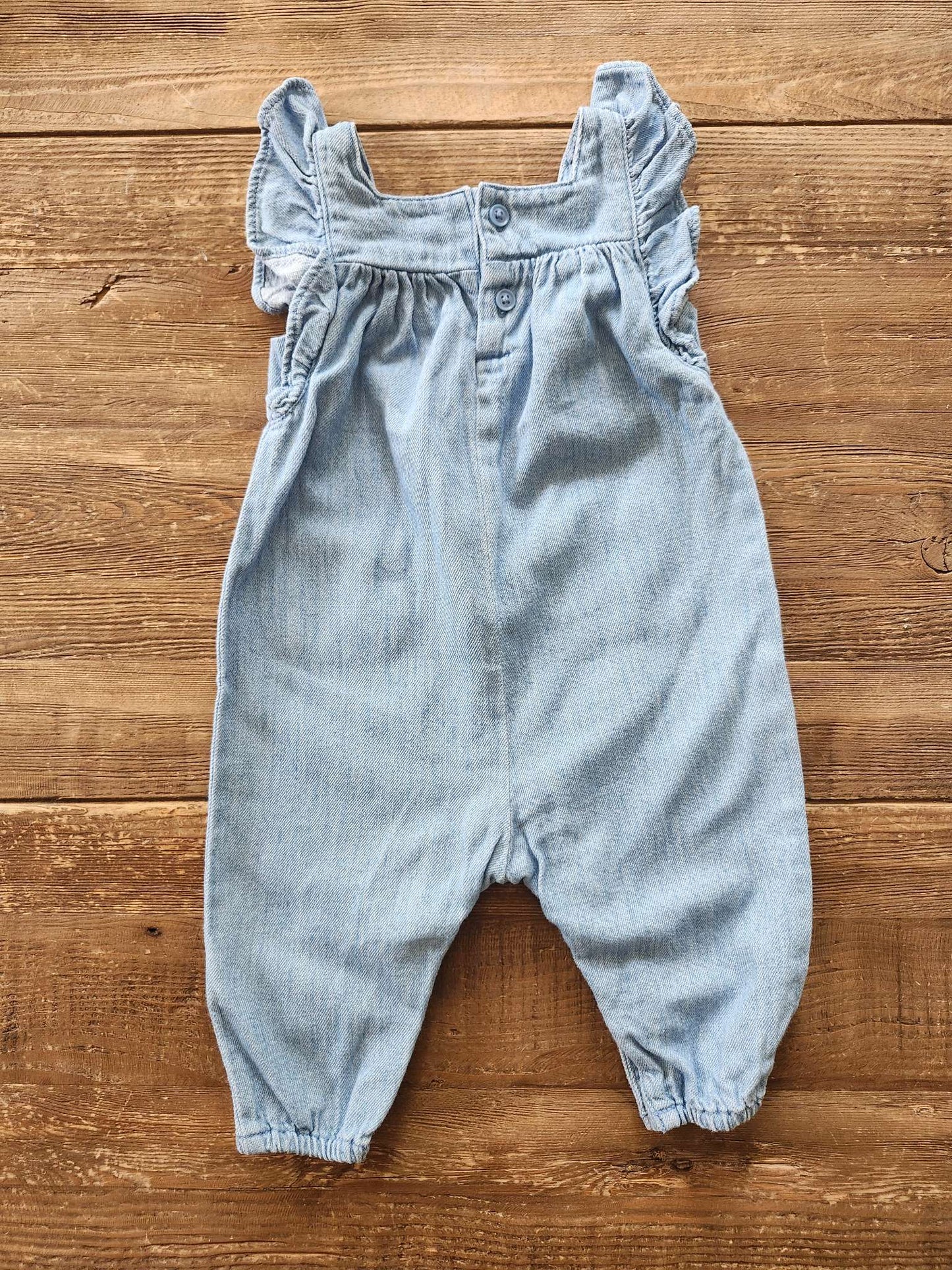 Old Navy denim romper, 3-6M, EUC, Kids 6 Month (3-6M)