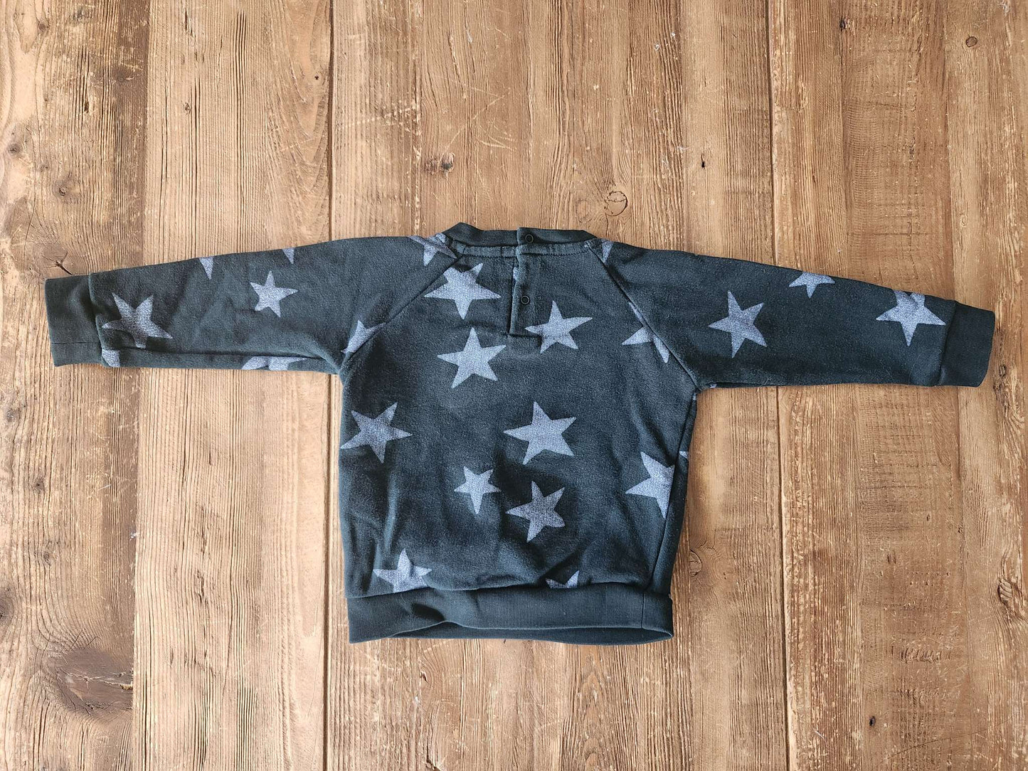 Stella McCartney star sweatshirt, 9M, EUC, Kids 9 Month (6-9M)