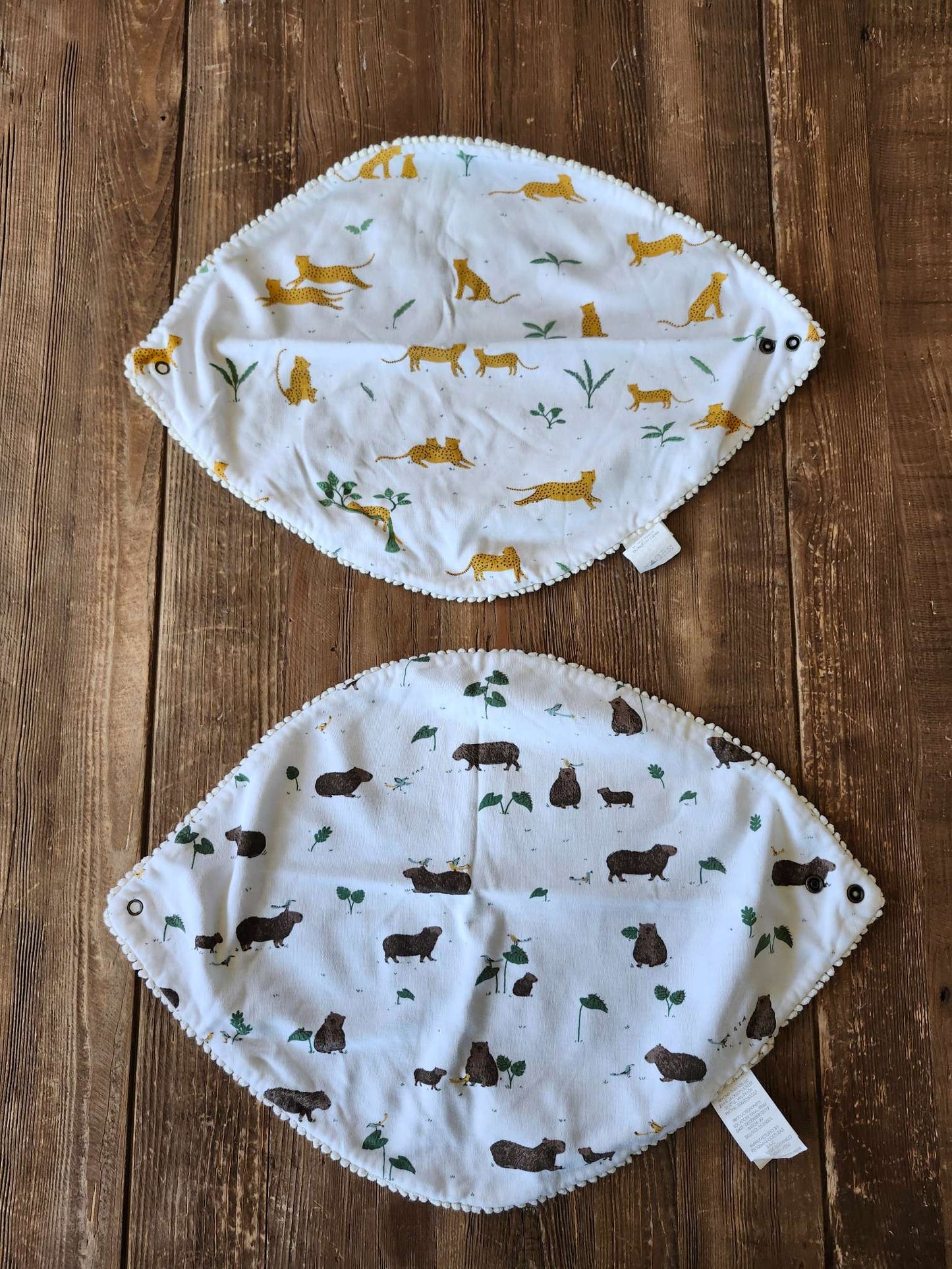 Red Caribou, organic bandana bib, like new