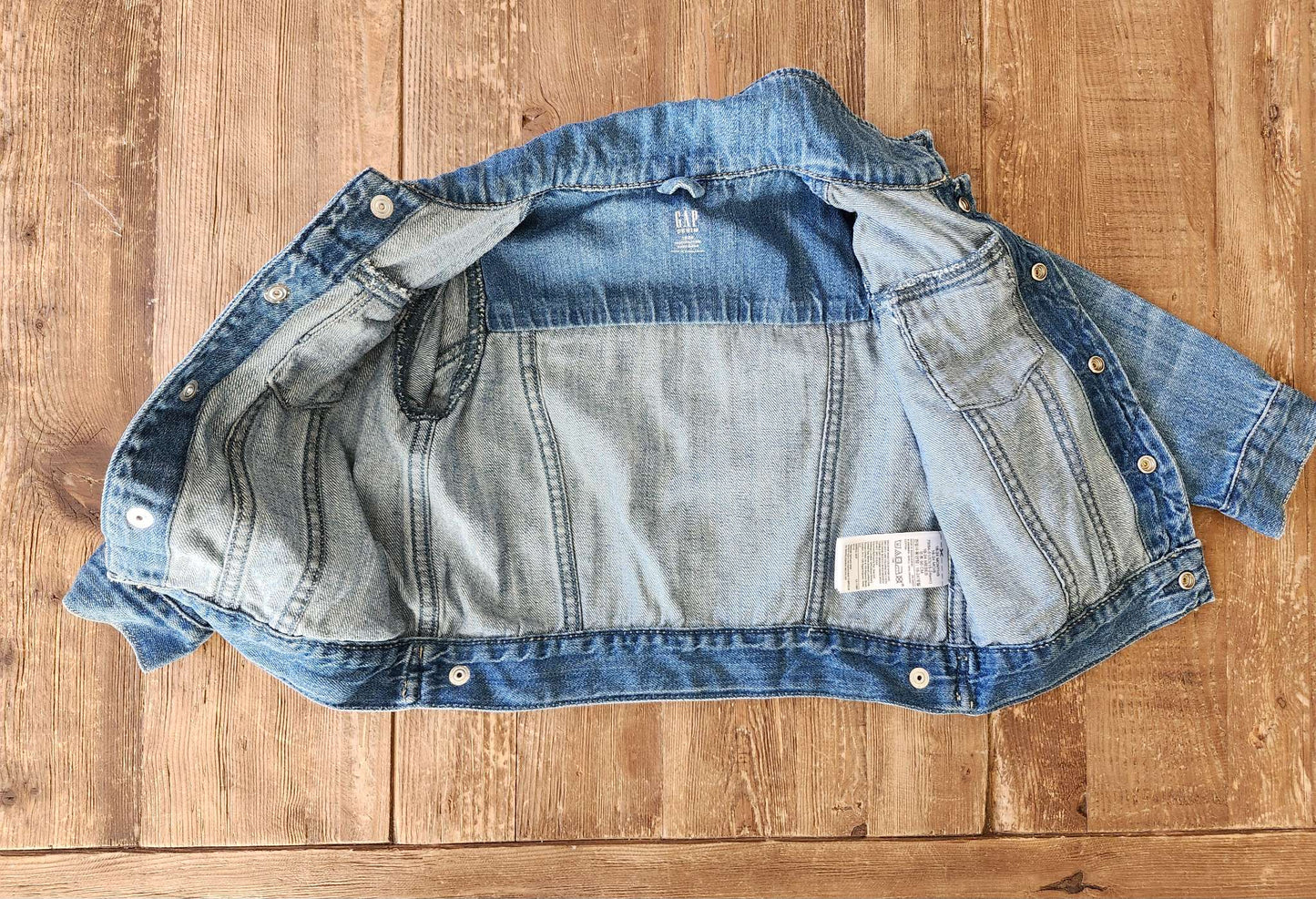 Gap denim jacket, 18-24M, EUC, Kids 24 Month (18-24M)