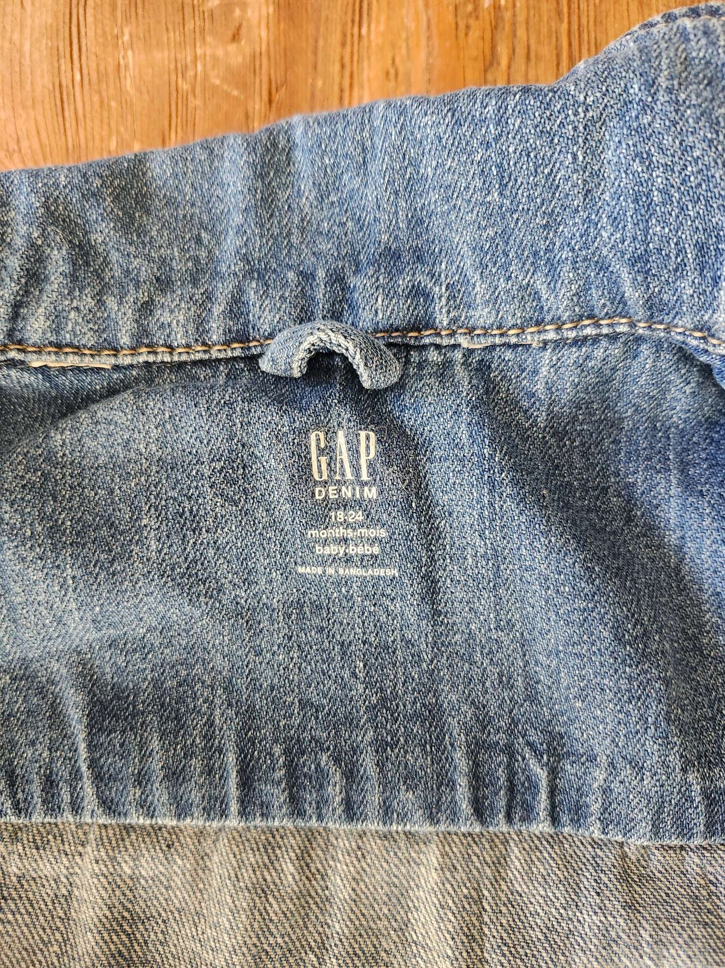 Gap denim jacket, 18-24M, EUC, Kids 24 Month (18-24M)