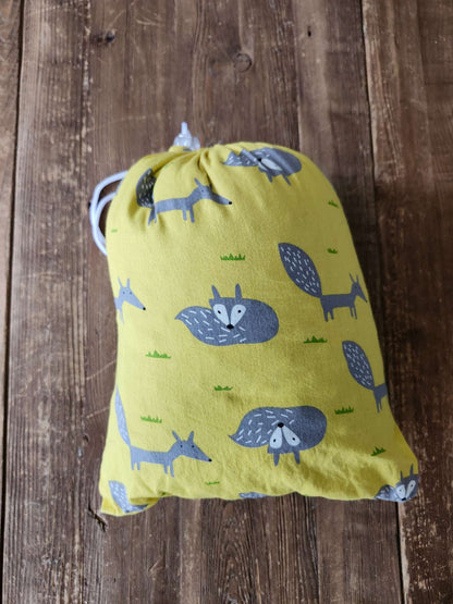 Travel nursing pillow