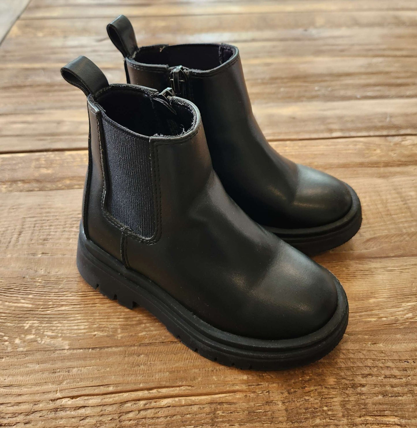 Gap cheslea boots, black, size 7, Shoes 7 (Walkers:12-24 mth)