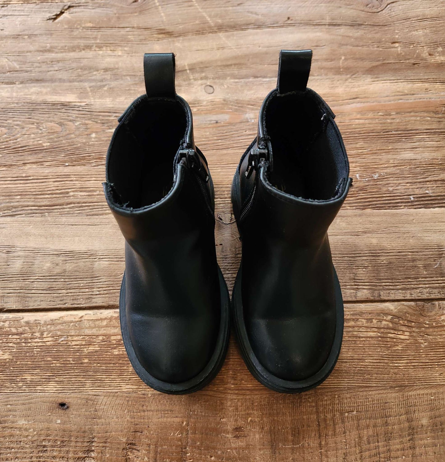 Gap cheslea boots, black, size 7, Shoes 7 (Walkers:12-24 mth)