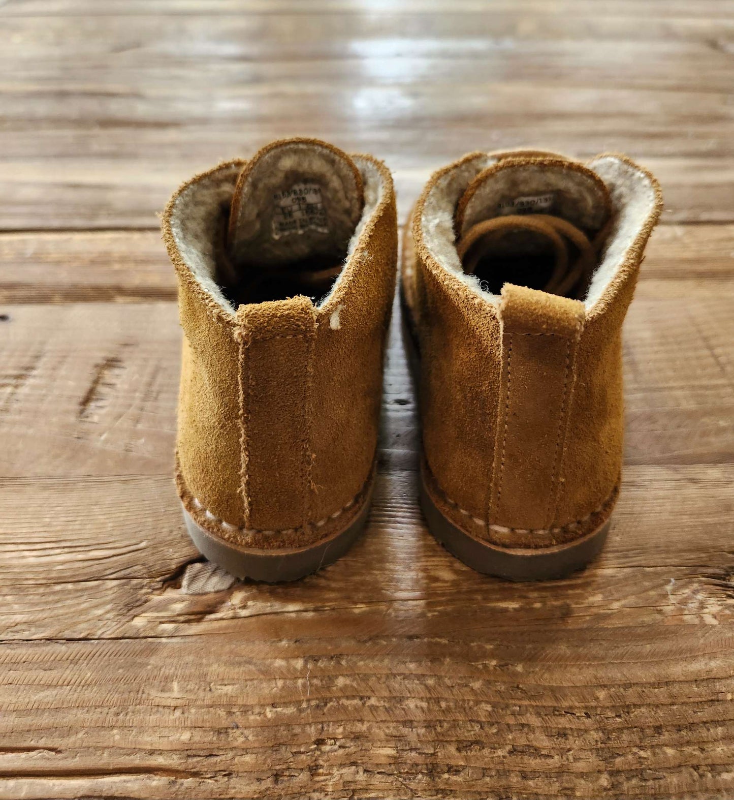 Zara kids suede boots, size 8.5 US (EUR 25), Shoes 8.5 (Toddler:2-4yr)