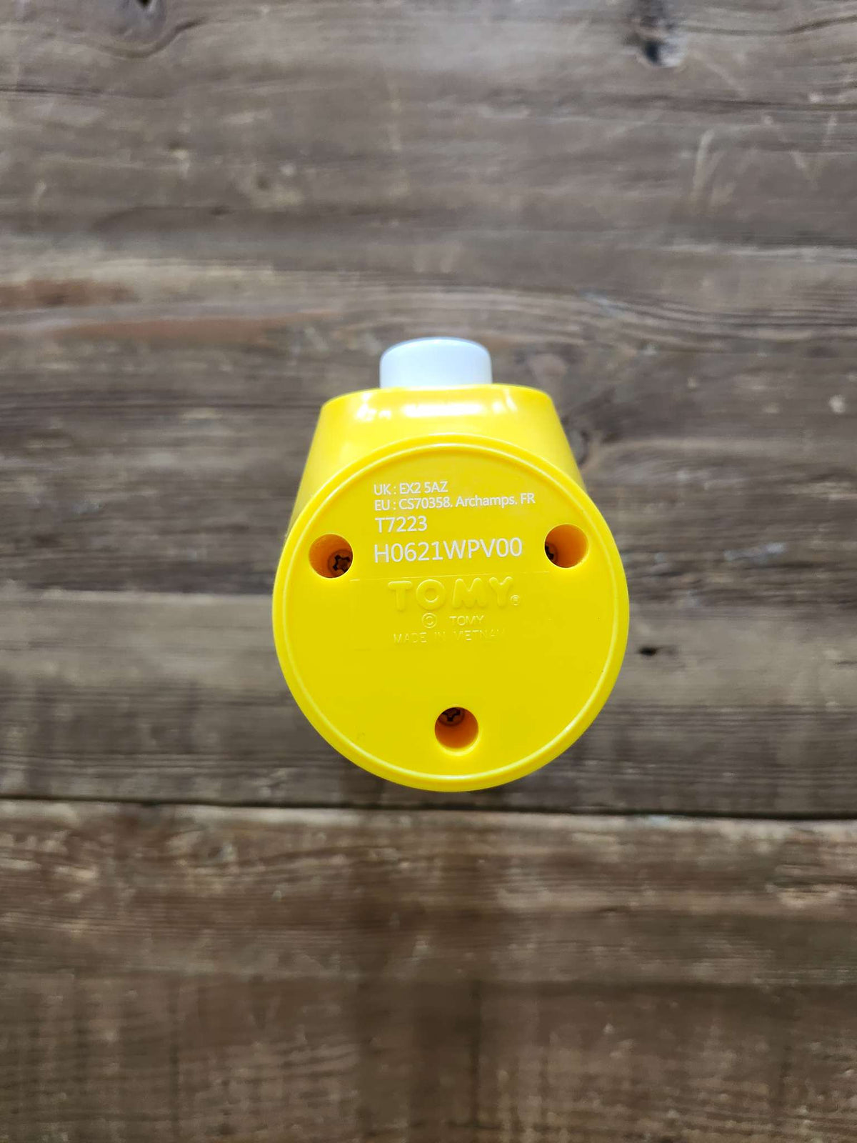 TOMY Pelican Water Push Game