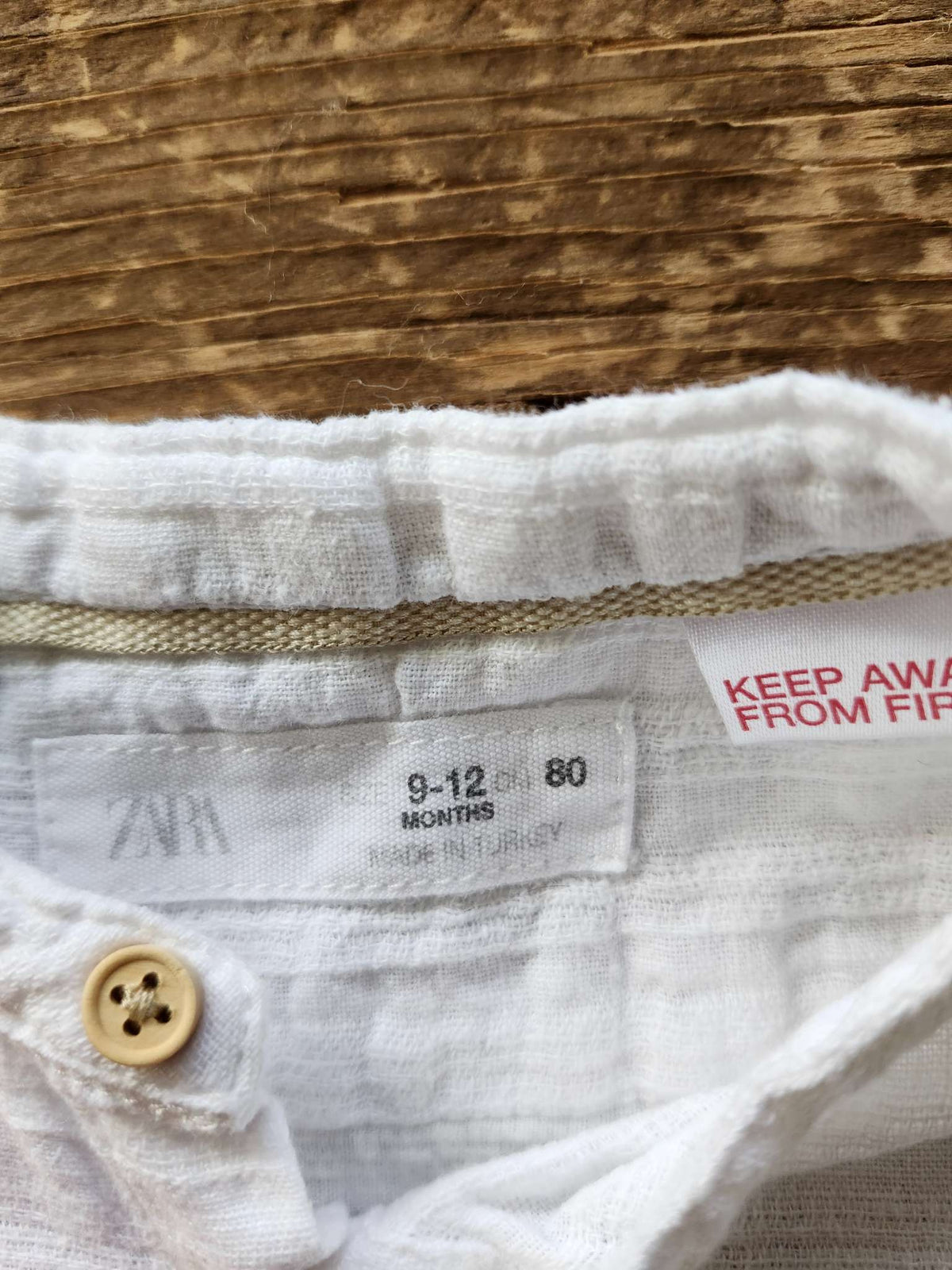Zara baby, white button up shirt, 9-12M, like new, Kids 12 Month (9-12M)