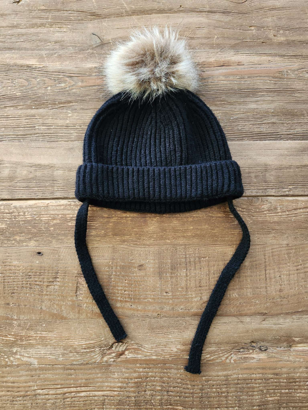 Zara baby pom pom toque, black, like new