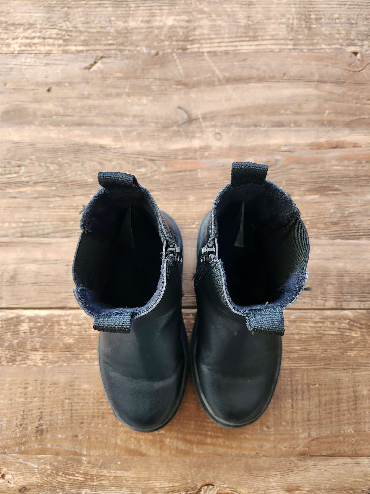 H&M chelsea boots, black, size US 11, Shoes 11 (Toddler:2-4yr)