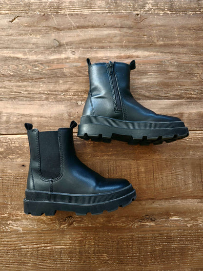 H&M chelsea boots, black, size US 11, Shoes 11 (Toddler:2-4yr)