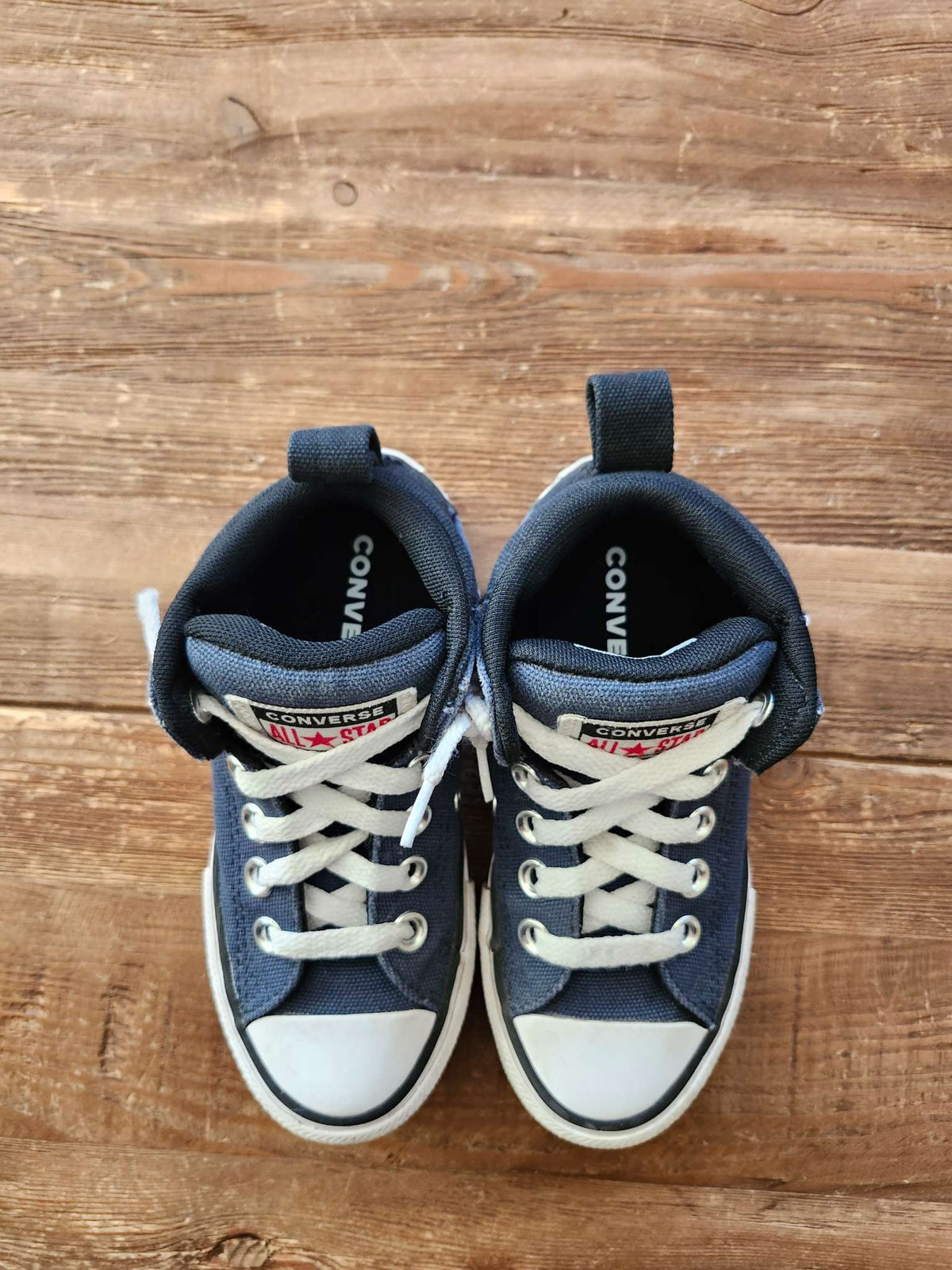 Converse high tops, size 11, Shoes 11 (Toddler:2-4yr)