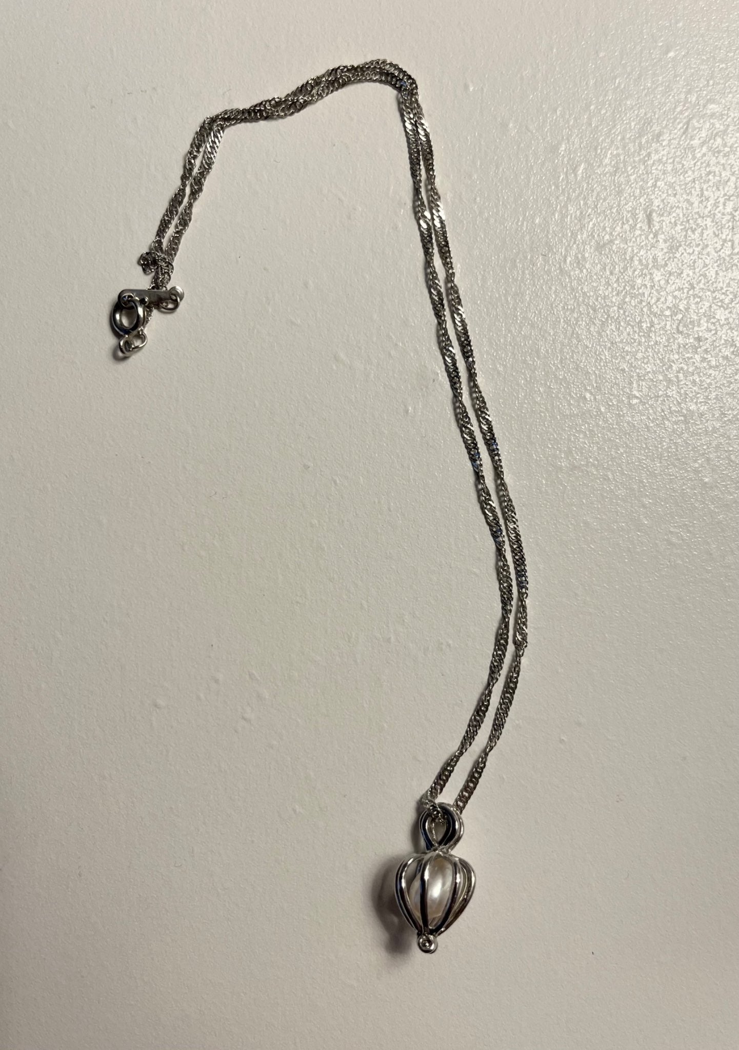 Brand new pearl necklace