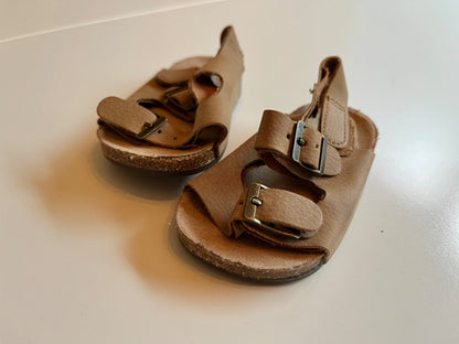 Baby moccasins and sandals 12m, Shoes 3 (Baby: 0-12 mth)