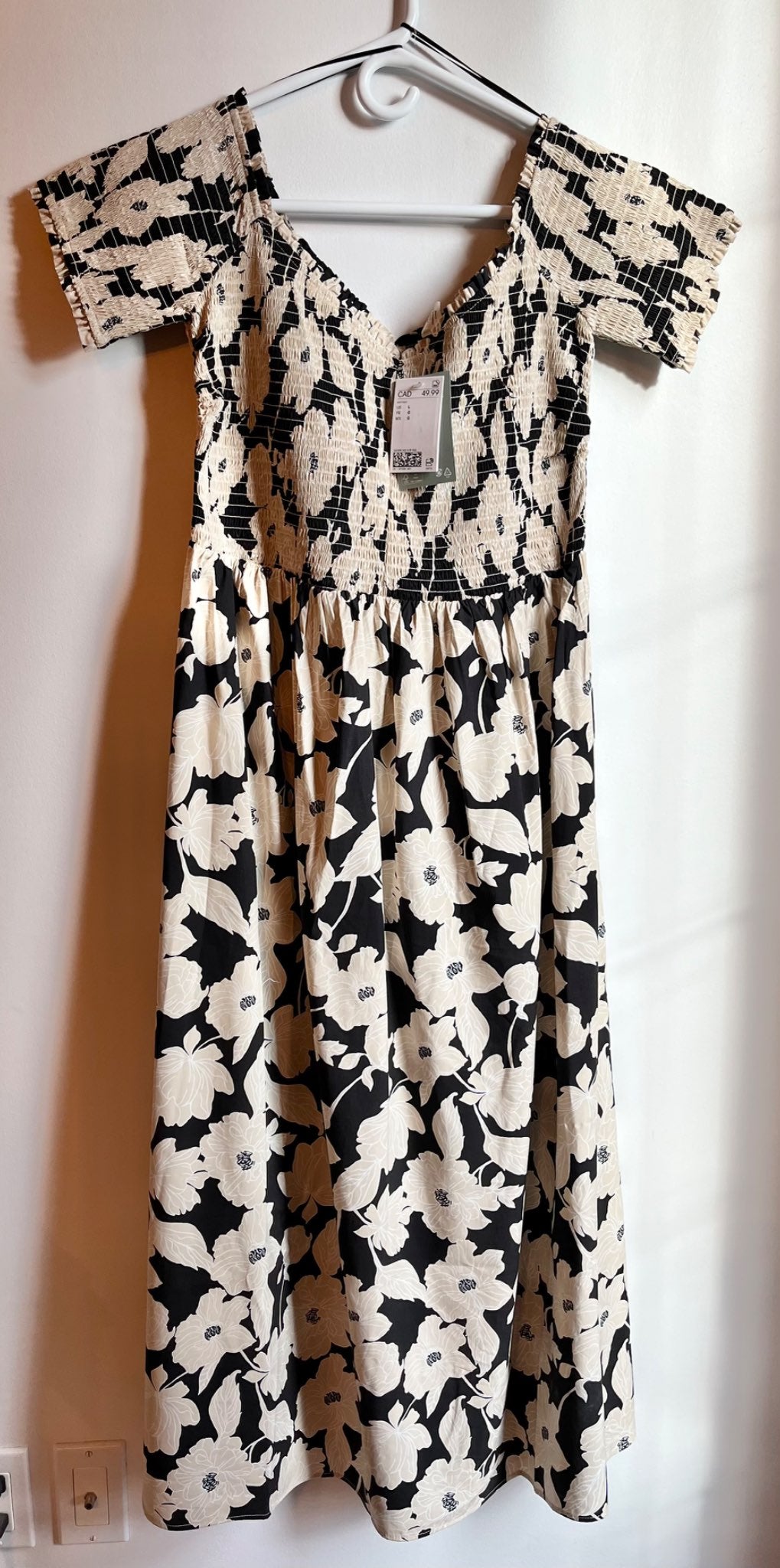 BNWT H&M flowered dress size L, Maternity L (12-14)