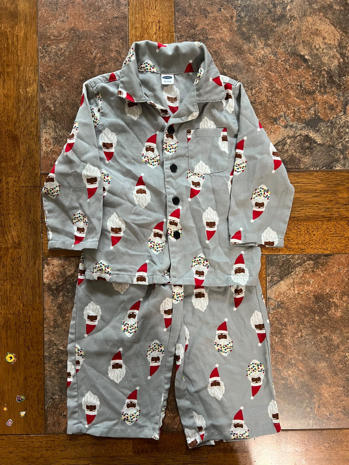 Bundle: 6 Christmas PJ sets, Kids 2T