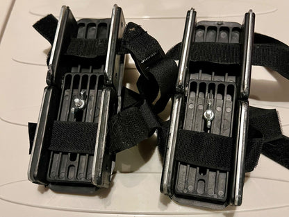 Bob adjustable strap on ice skates, Shoes 6 (Walkers:12-24 mth)