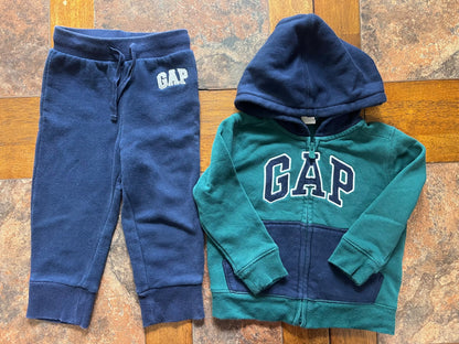 Gap two piece sweatpants and hoodie set, Kids 2T