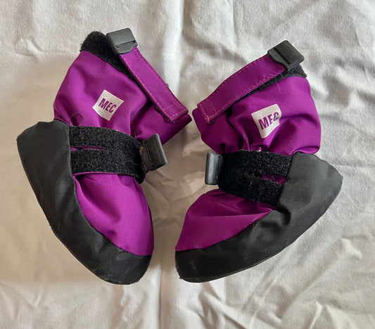 MEC Toaster Booties winter boots - retail $40, Shoes 5 (Walkers:12-24 mth)