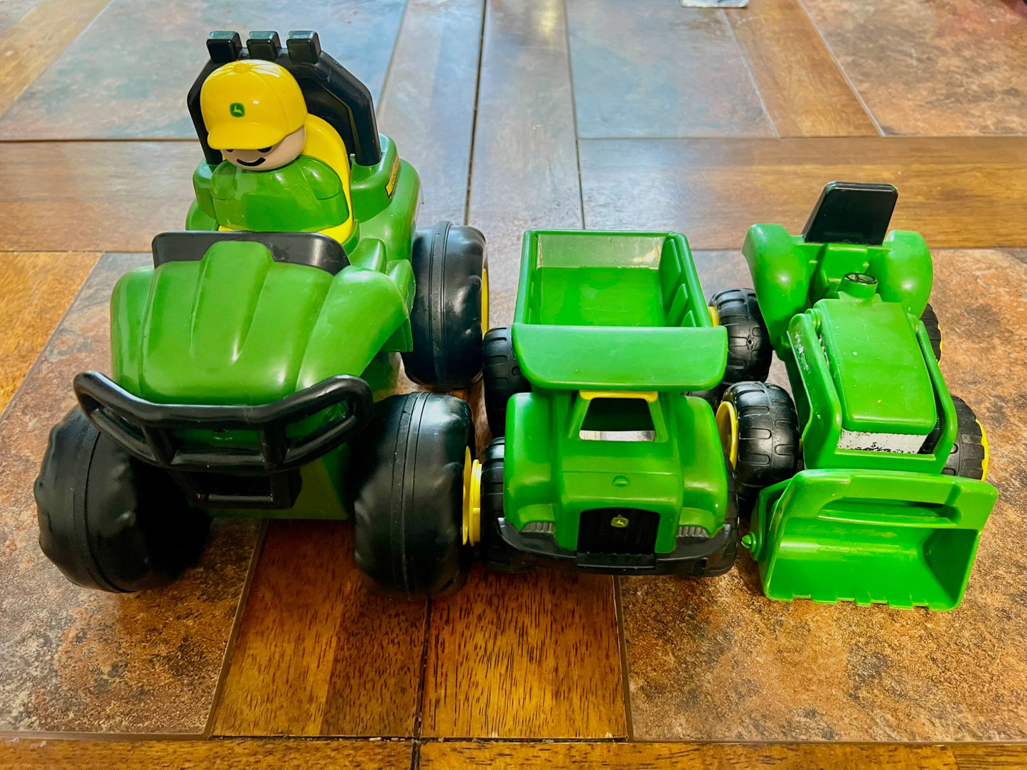 Bundle 3 John Deere tractors