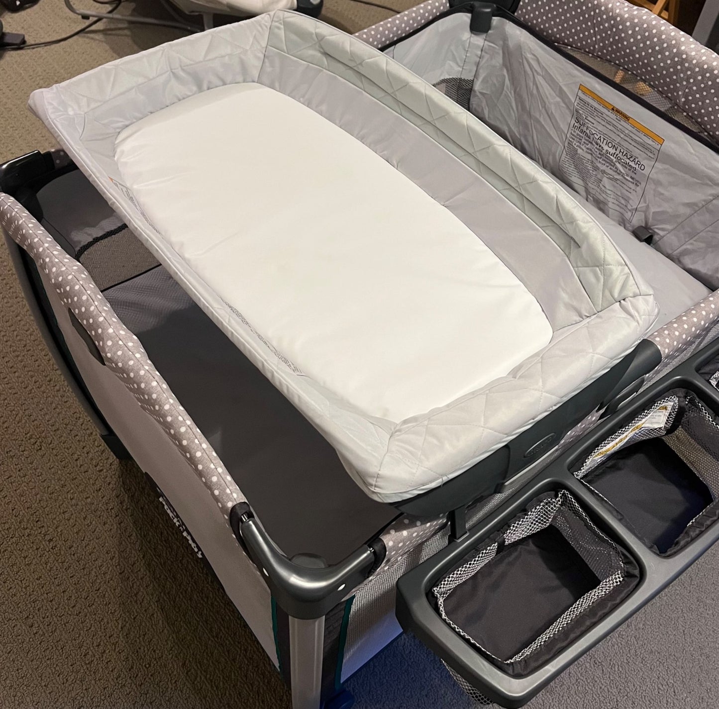 Graco Quick Connect Pack n Play with Bassinet, Change Station and Bouncer