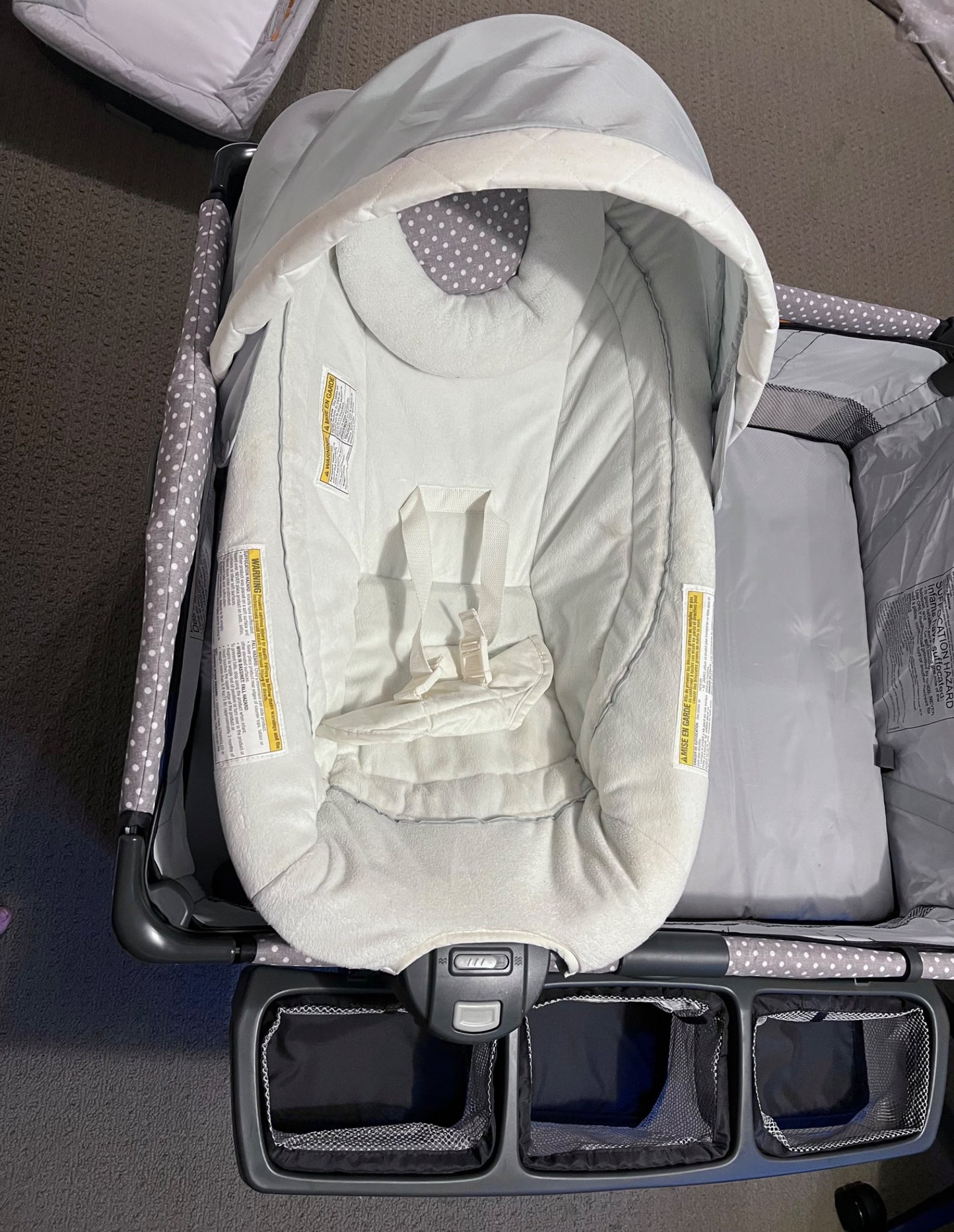 Graco Quick Connect Pack n Play with Bassinet, Change Station and Bouncer