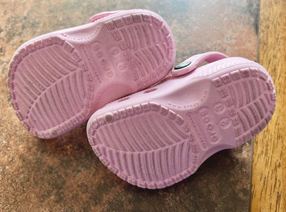 Baby crocs , Shoes 3 (Baby: 0-12 mth)