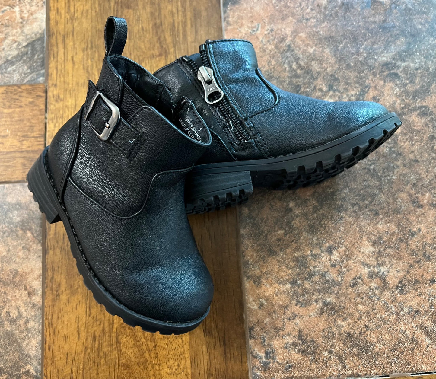 Cat and Jack dress boots infant 5, Shoes 5 (Walkers:12-24 mth)