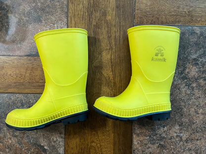 Kamik rain boots size 6, Shoes 6 (Walkers:12-24 mth)