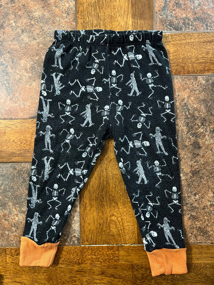 Rae Dunn & Joe Fresh 5 piece Halloween bundle , Kids 2T