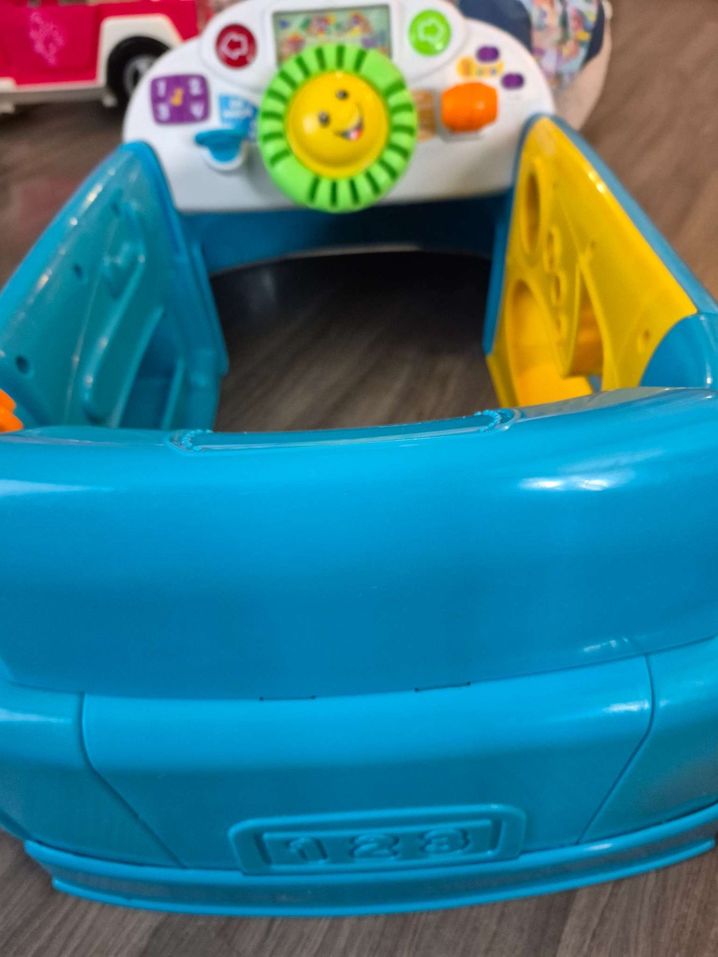 Fisher-Price Laugh & Learn Crawl Around Car Activity Center