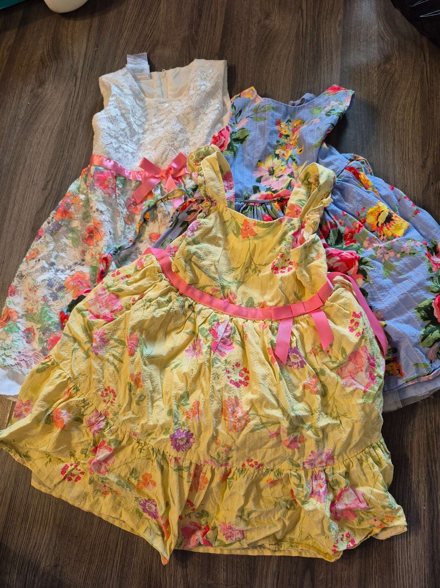 Size 4/5 garden dresses, Kids 4/4T