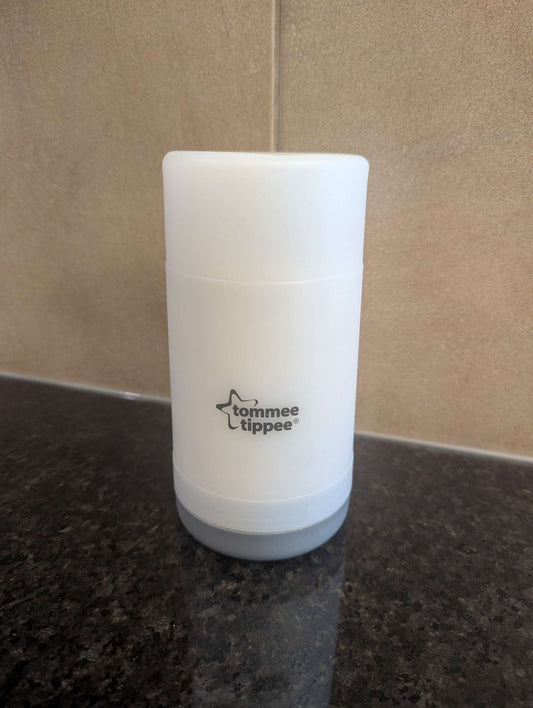 Tommee Tippee Travel Bottle and Food Warmer, Retails: $29.97