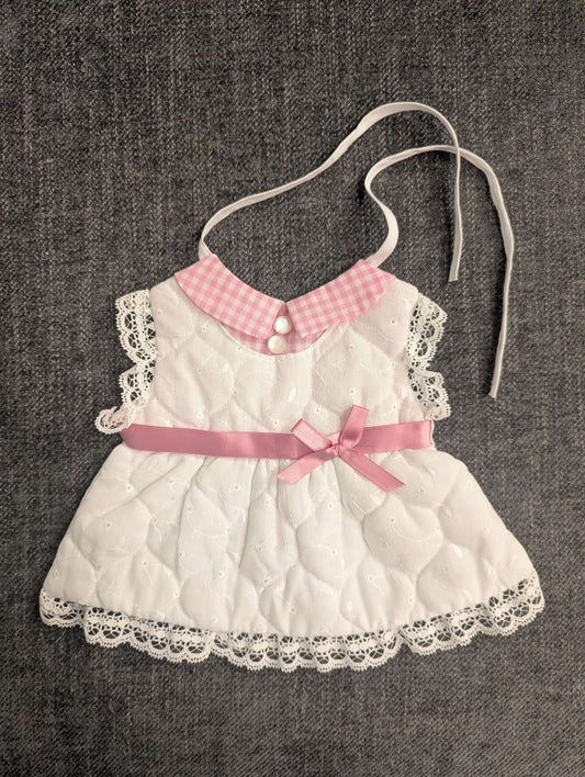 Fancy bib