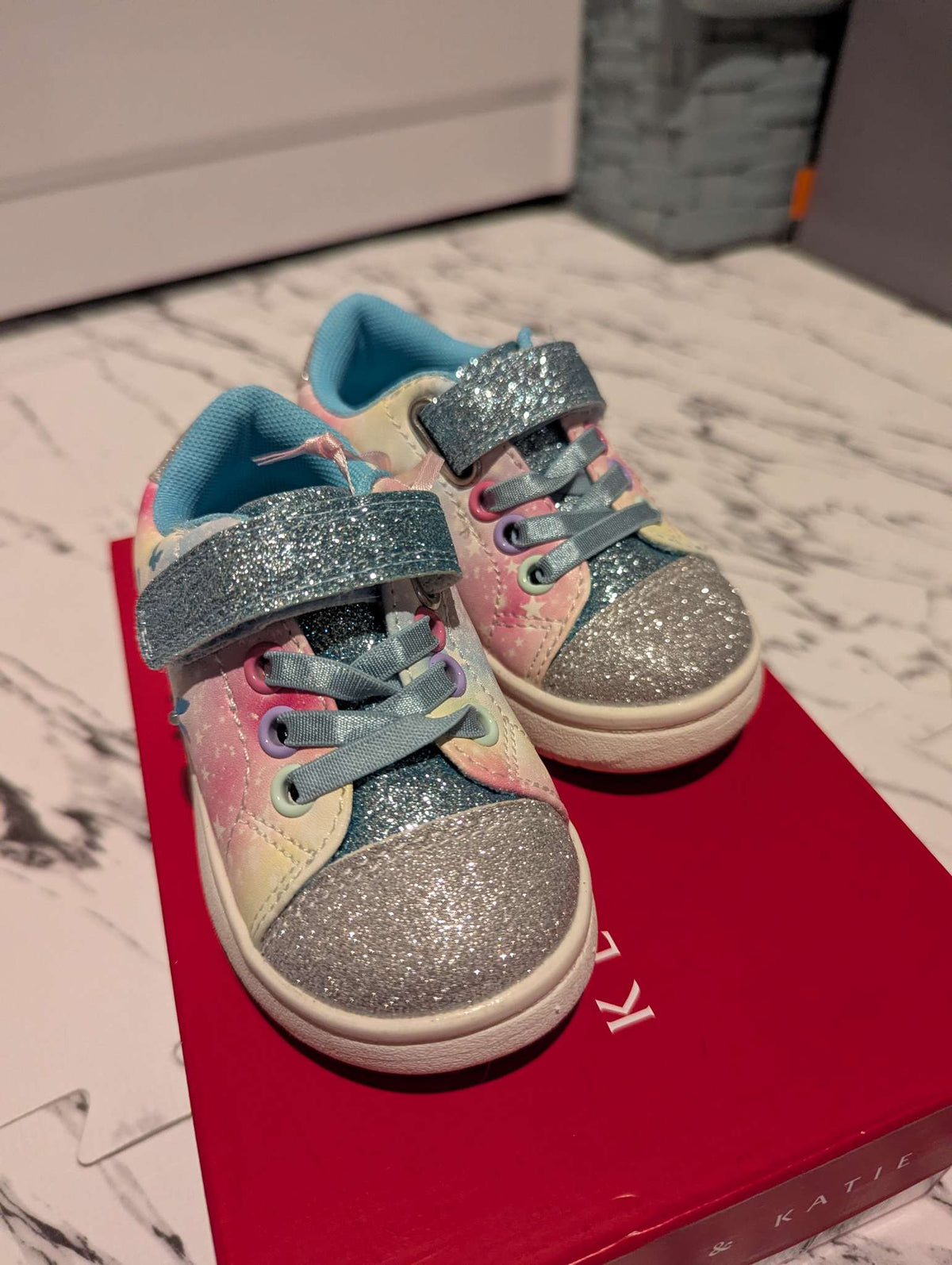 light up infant sneakers size 5, NWT, Shoes 5 (Walkers:12-24 mth)