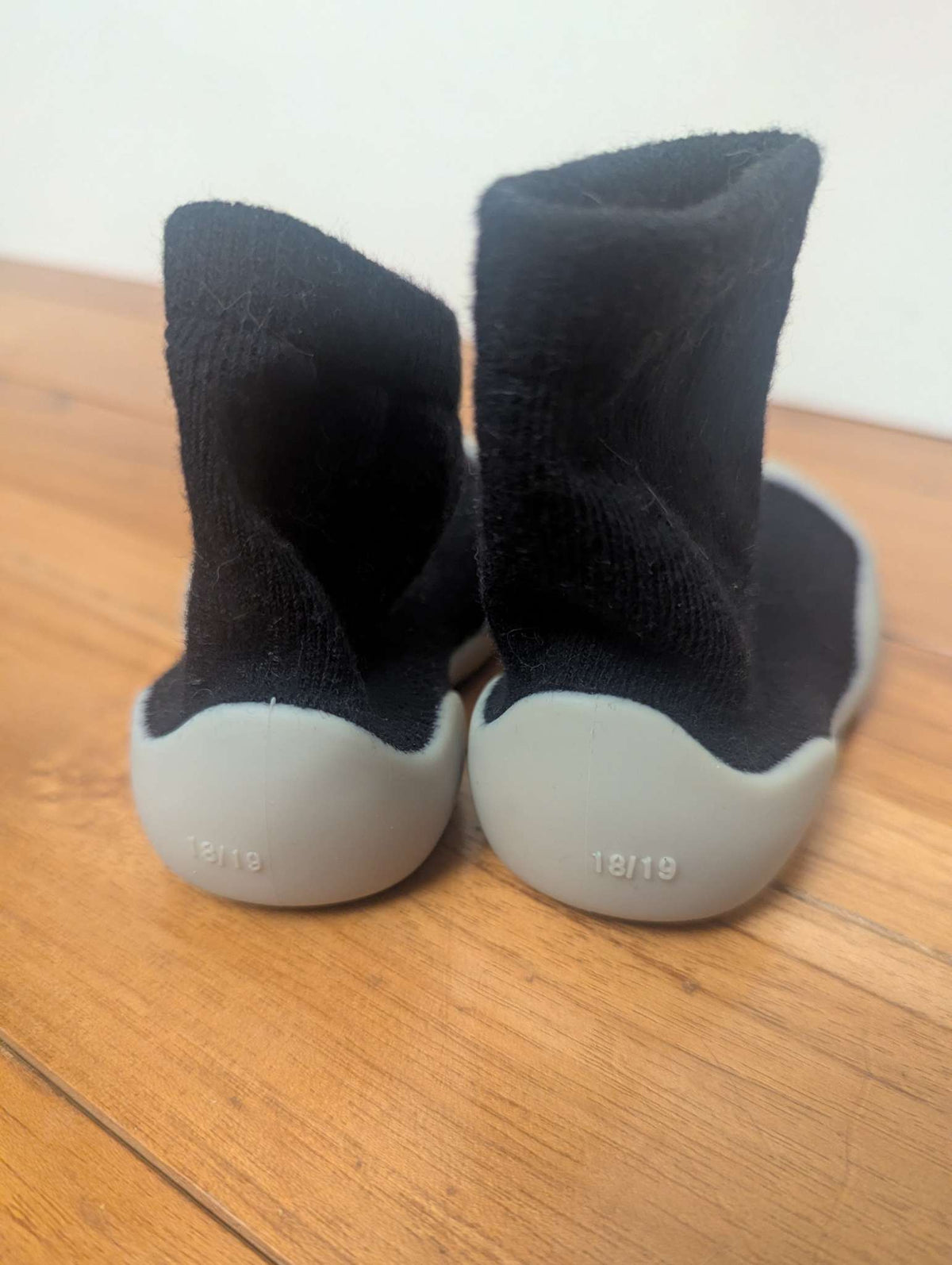 Tiny explorings baby sock shoes, size 3T, Shoes 3 (Baby: 0-12 mth)