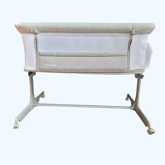 TCBunny 2-in-1 Baby Bassinet Sleeper, Adjustable Portable Crib Bed, VGUC, MRSP $199.99