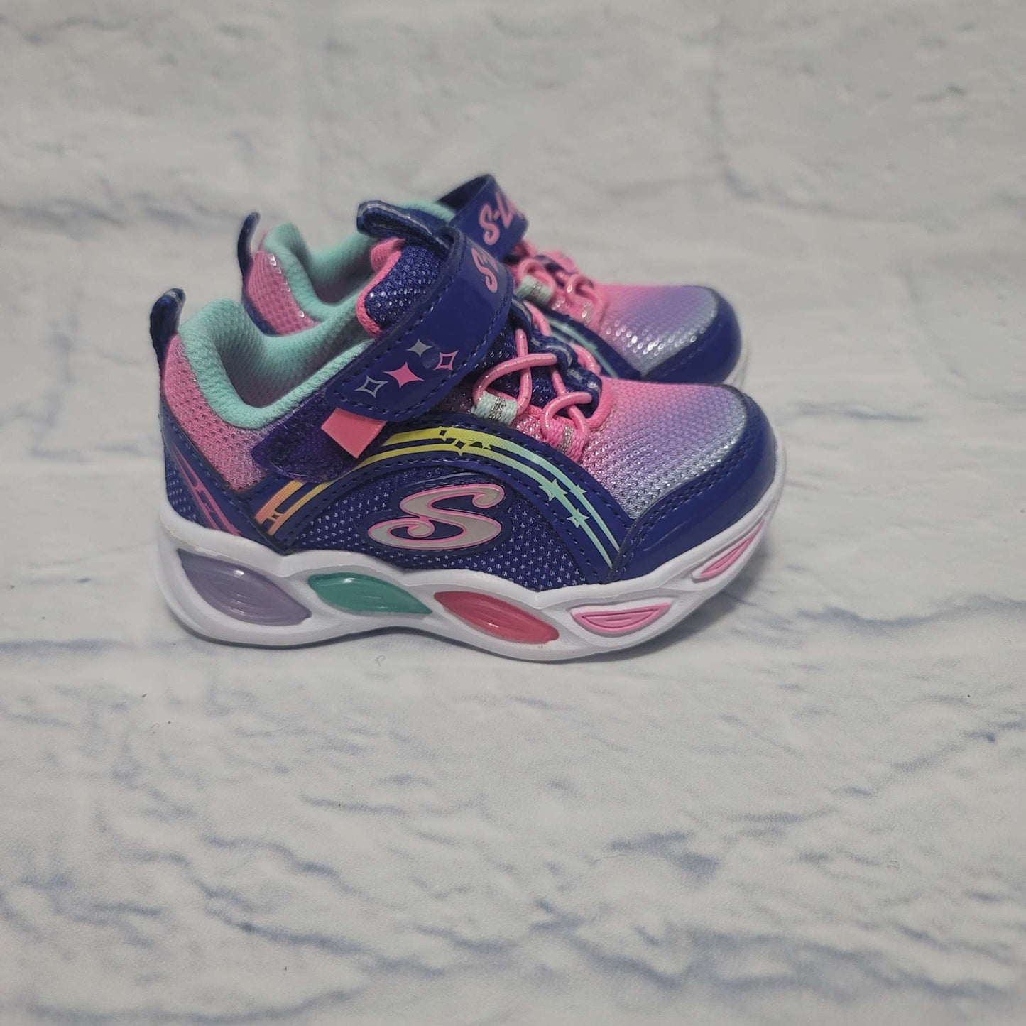 Skeckers Light Up Sneakers, Purple/Pink, Size 5 Toddler, EUC, Shoes 5 (Walkers:12-24 mth)