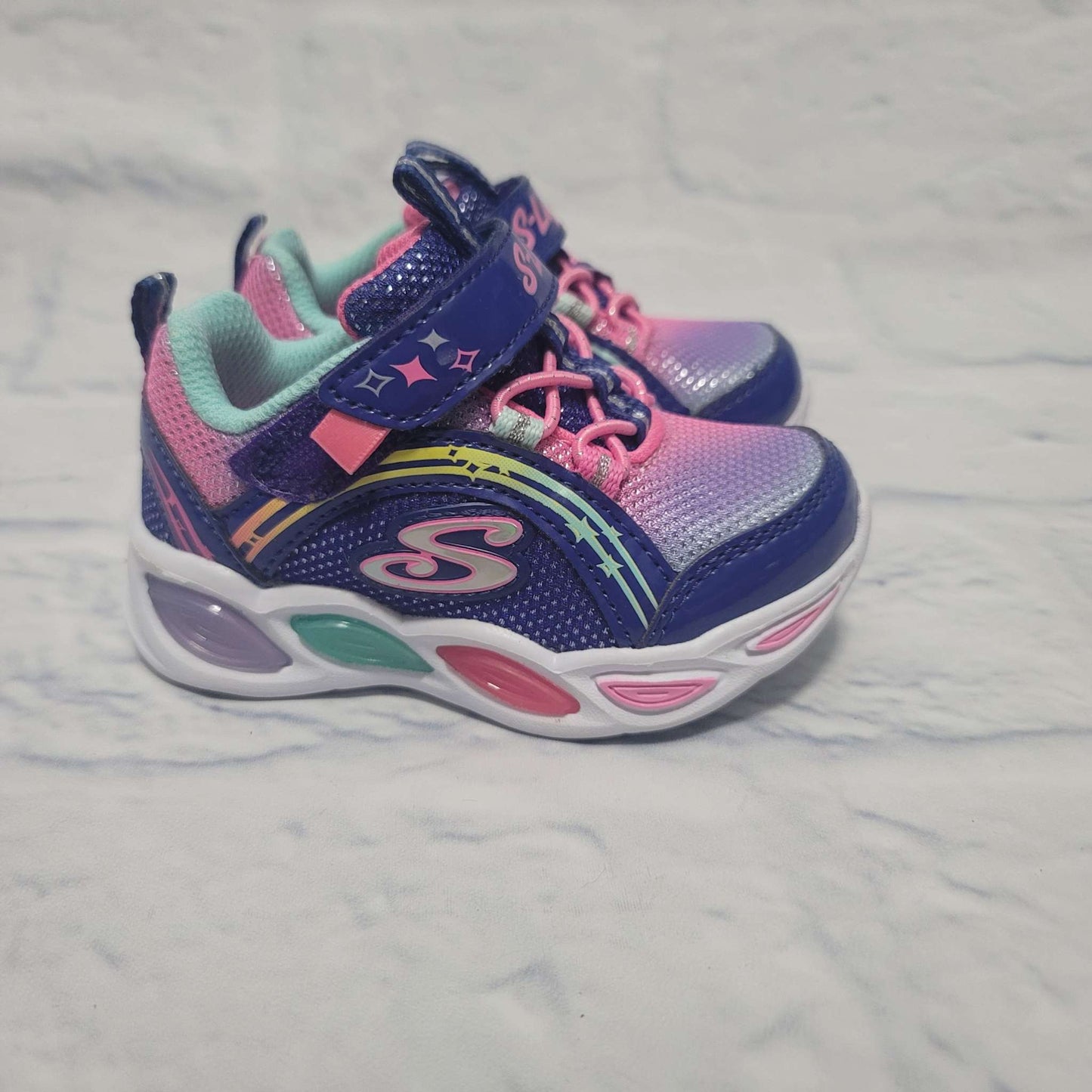 Skeckers Light Up Sneakers, Purple/Pink, Size 5 Toddler, EUC, Shoes 5 (Walkers:12-24 mth)