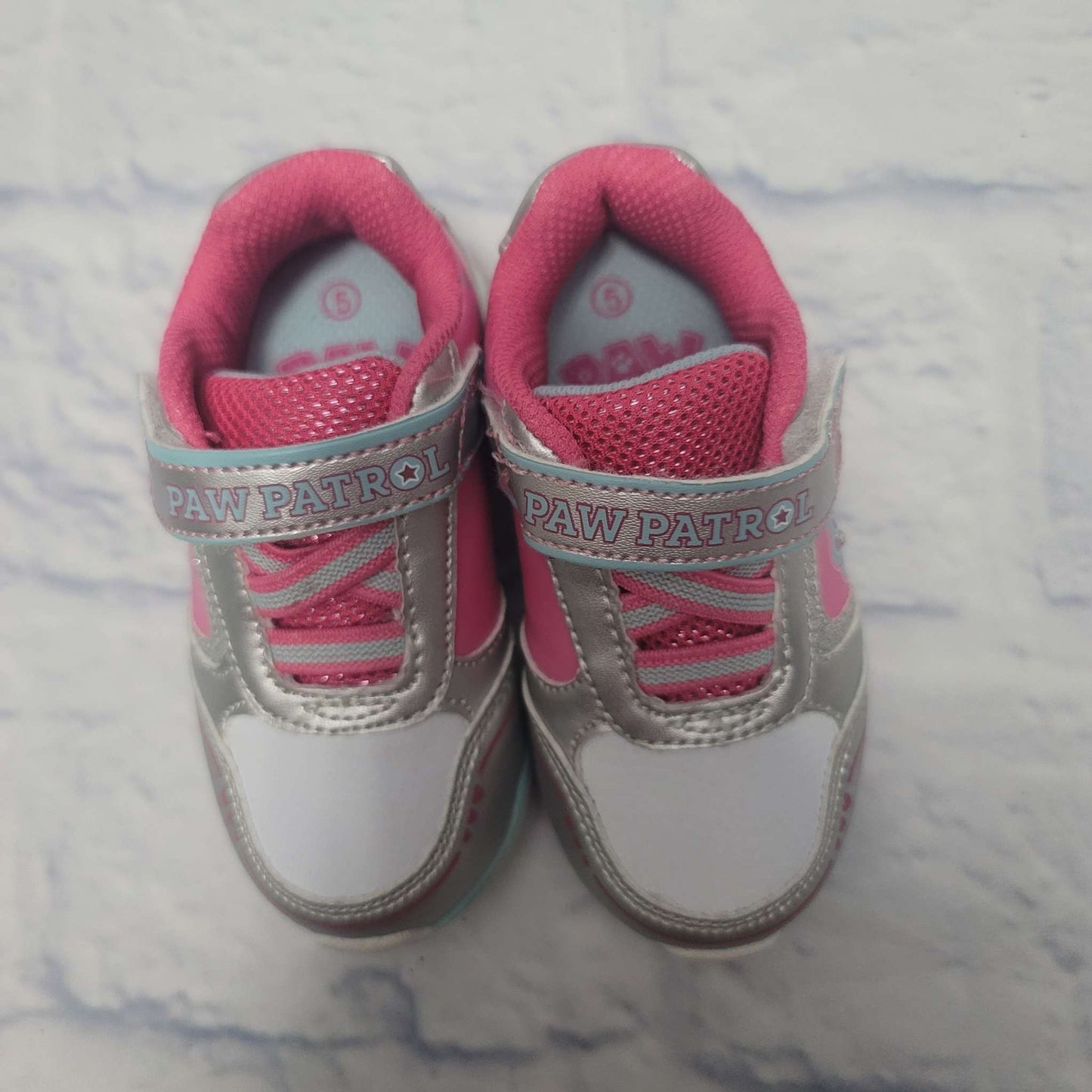 Paw Patrol Light Up Sneakers, Size 5 Toddler, VGUC, Shoes 5 (Walkers:12-24 mth)