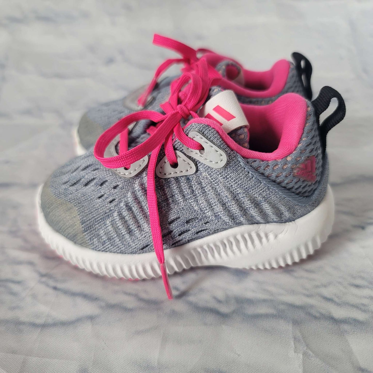 Adidas Sneakers, Grey/Pink, Size 4 Toddler, EUC, Shoes 4 (Baby: 0-12 mth)