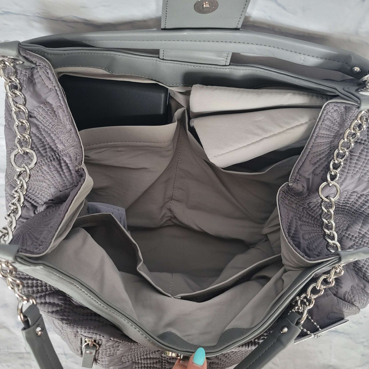 Petunia Pickle Bottom Hobo Diaper Bag, Grey, NEW