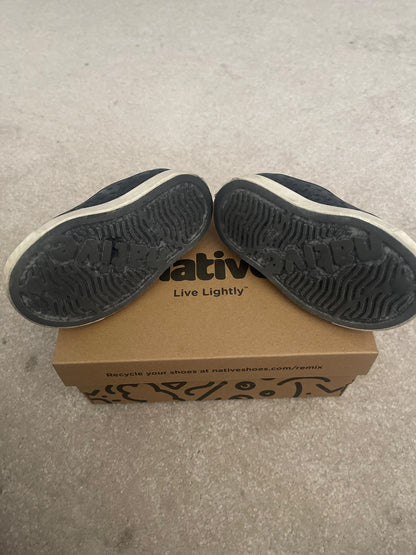 Black Natives Size 5, Shoes 5 (Walkers:12-24 mth)