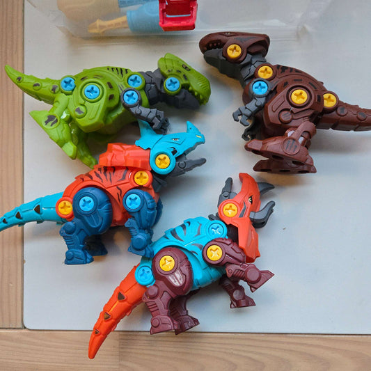 Dinosaur building set (4 dinosaurs with screwdrivers)