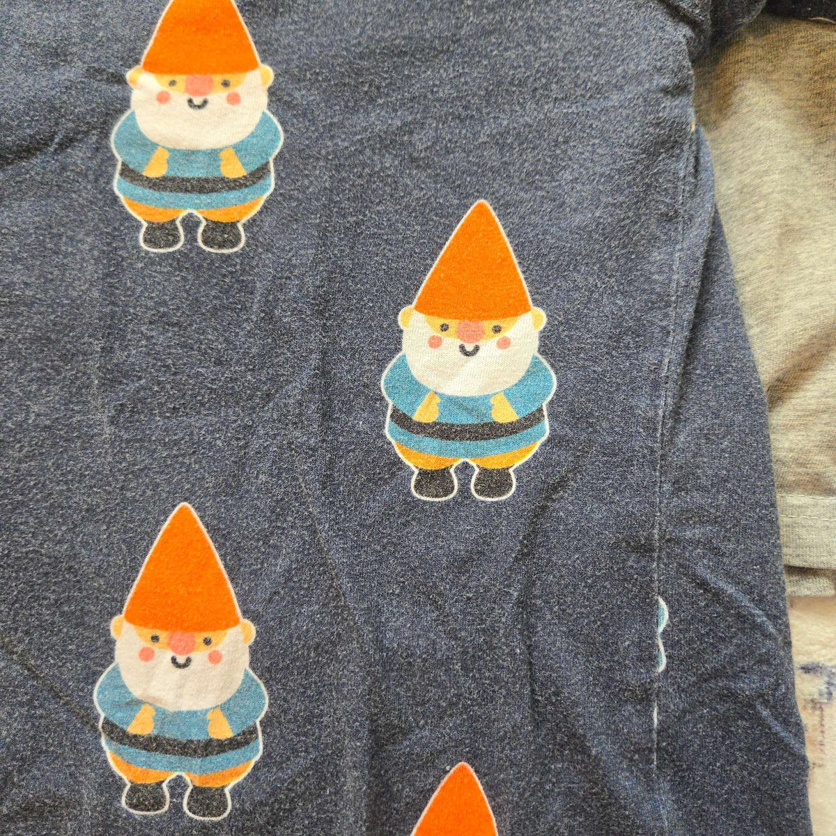 Lot of 4 5/6 Whistle & Flute Tshirts, Kids 6/6X