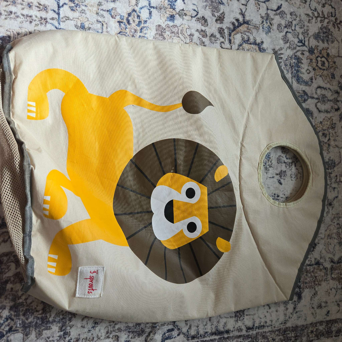 3 Sprouts Lion Laundry Hamper