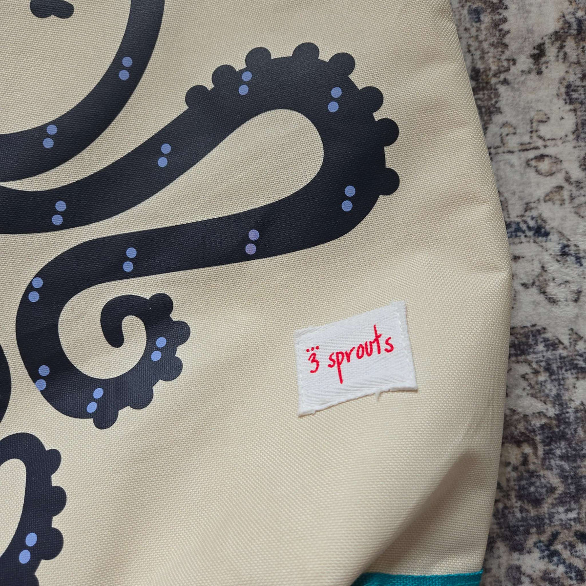 3 Sprouts Laundry Basket Octopus