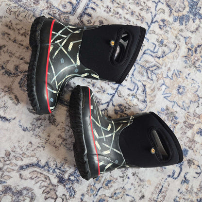 Bogs Hard Style Size 9 Hockey Print, Shoes 9 (Toddler:2-4yr)